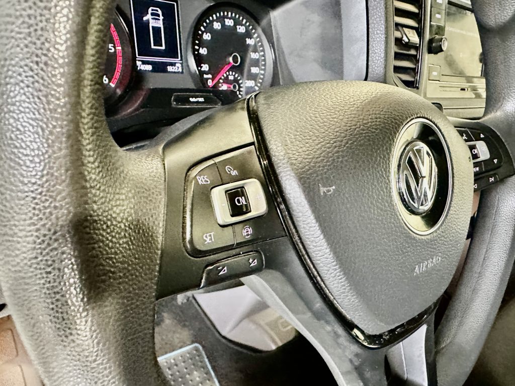 VW CRAFTER 2.0TDI BMT 140CV L4 FWD BOX 35RS C/C PAQUETERO 22M CUB 4,30 + PLATAFORMA DHOLL / CARGA UTIL 610 KG - foto 28