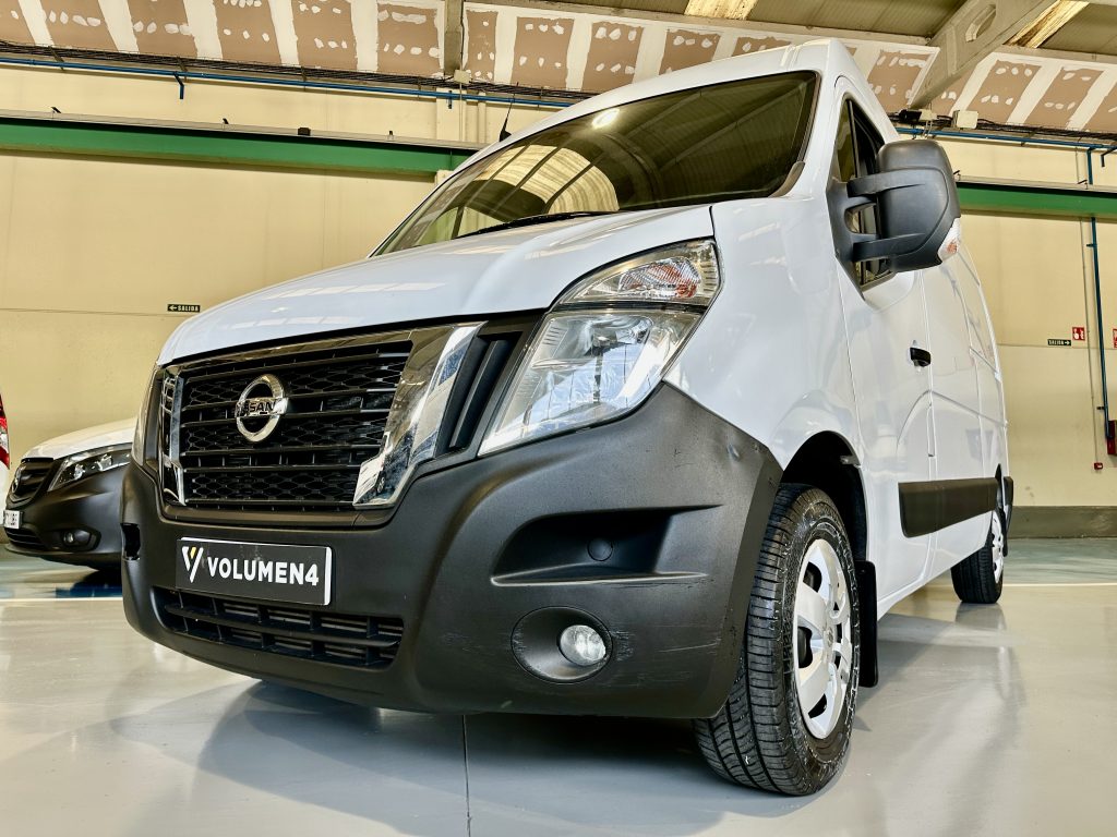 NISSAN INTERSTAR 2.3dCi 136CV FWD FURGON L2H2 10,8M COMFORT PLUS 35T / 1.400KG CARGA UTIL - foto 9