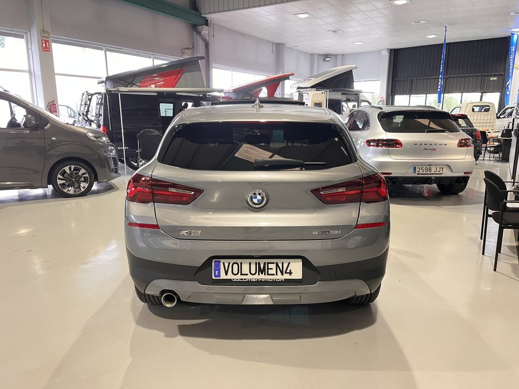 BMW X2 SDRIVE 1.8i 140CV 5P AUT TECHO + NAVEGADOR + PAQUETE DEPORTIVO + EXTRAS - foto 5
