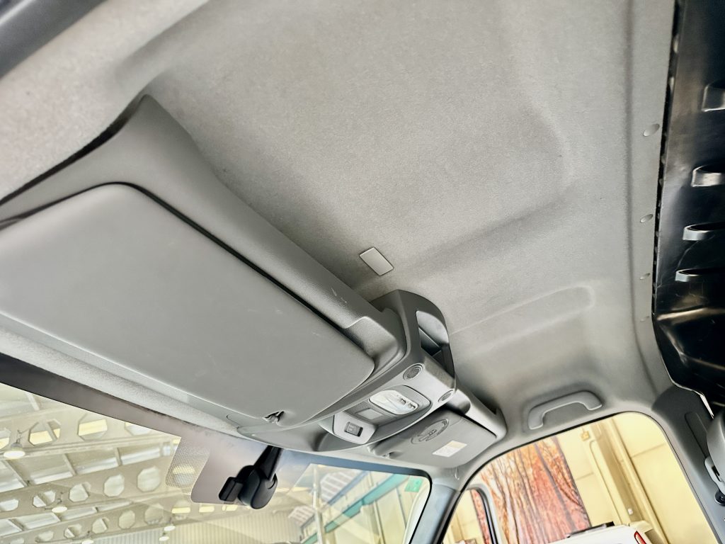 NISSAN INTERSTAR 2.3dCi 136CV FWD FURGON L2H2 10,8M COMFORT PLUS 35T / 1.400KG CARGA UTIL - foto 25