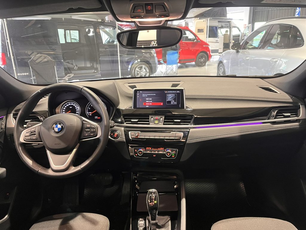 BMW X2 SDRIVE 1.8i 140CV 5P AUT TECHO + NAVEGADOR + PAQUETE DEPORTIVO + EXTRAS - foto 20
