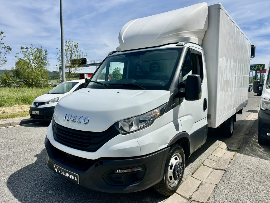 IVECO 35C16 2.3d 160CV M6 C/C DR 3.750MM RWD PAQUETERO 4,40 x 2,30 22M cub / CARGA UTIL 895 KG - foto 1