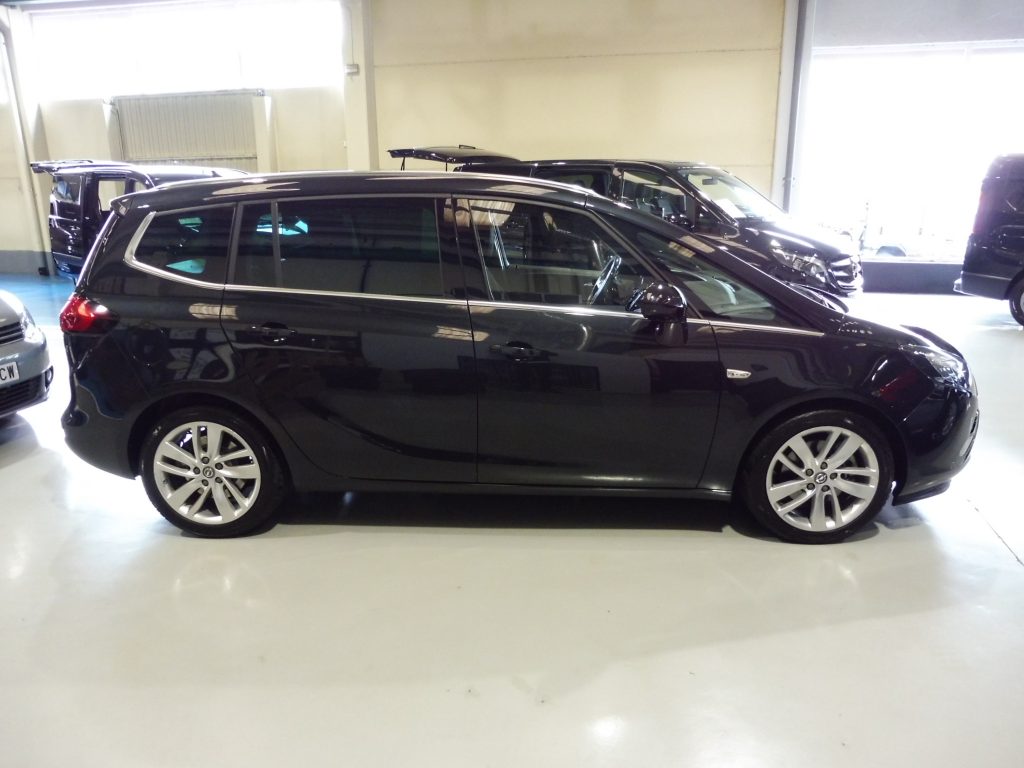 OPEL ZAFIRA TOURER 2.0CDTI 170CV ACABADO EXCELLENCE + EXTRAS - foto 4