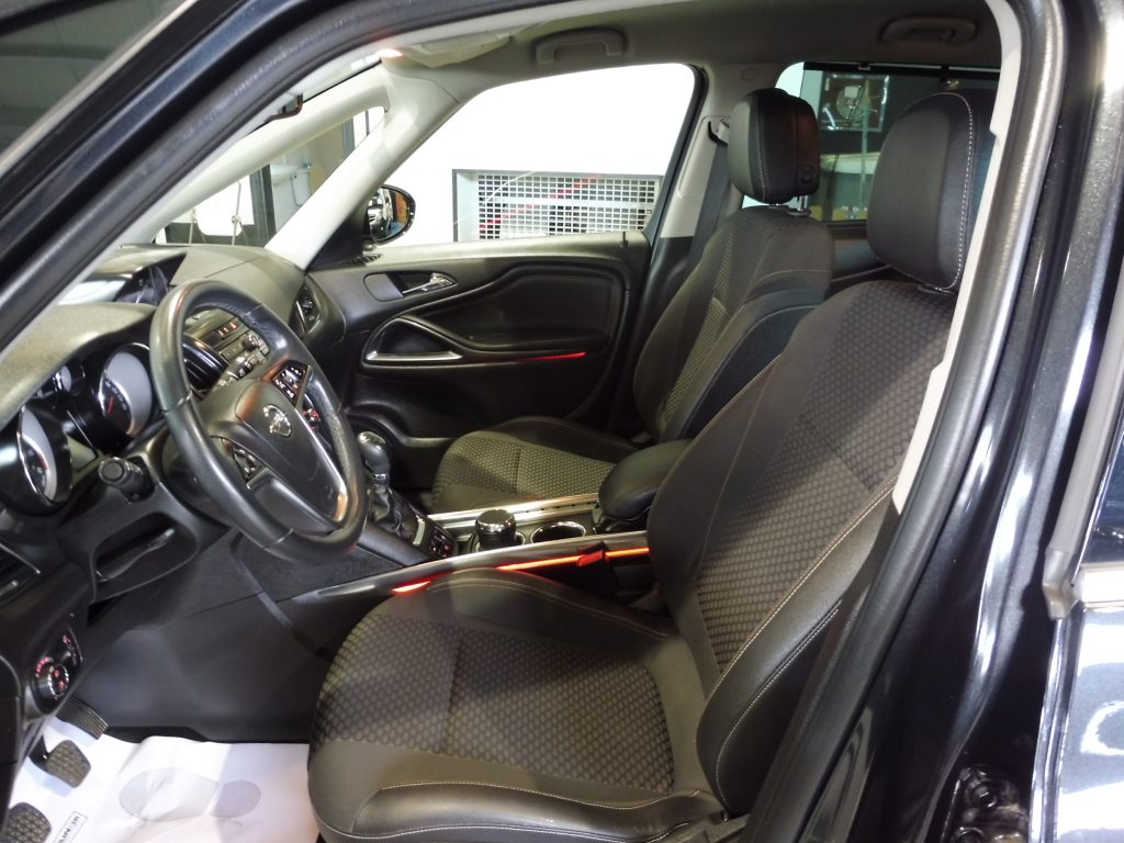 OPEL ZAFIRA TOURER 2.0CDTI 170CV ACABADO EXCELLENCE + EXTRAS - foto 13