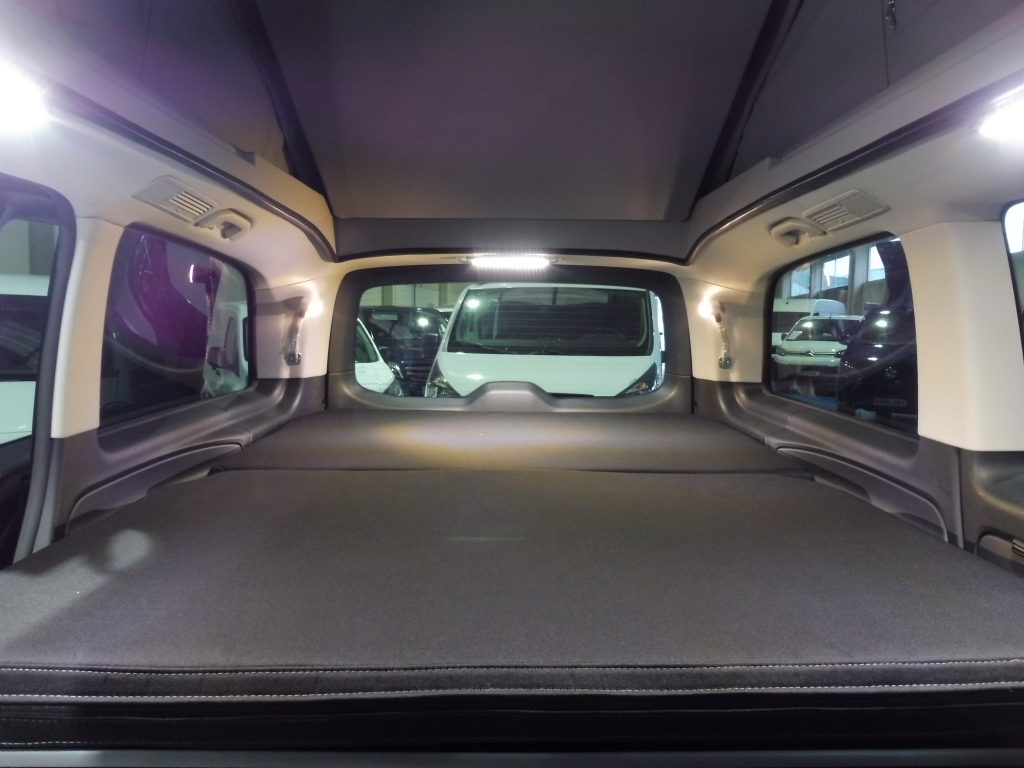 MERCEDES BENZ VITO 114CDI 136CV TOURER SELECT + PACK VIVIENDA + TECHO ELEVABLE - foto 7