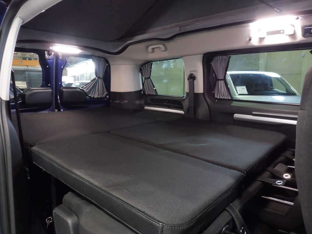 PEUGEOT TRAVELLER 1.6BLUEHDI 115CV STANDARD BUSINESS «BY TINKERVAN» + TECHO ELEVABLE - foto 11