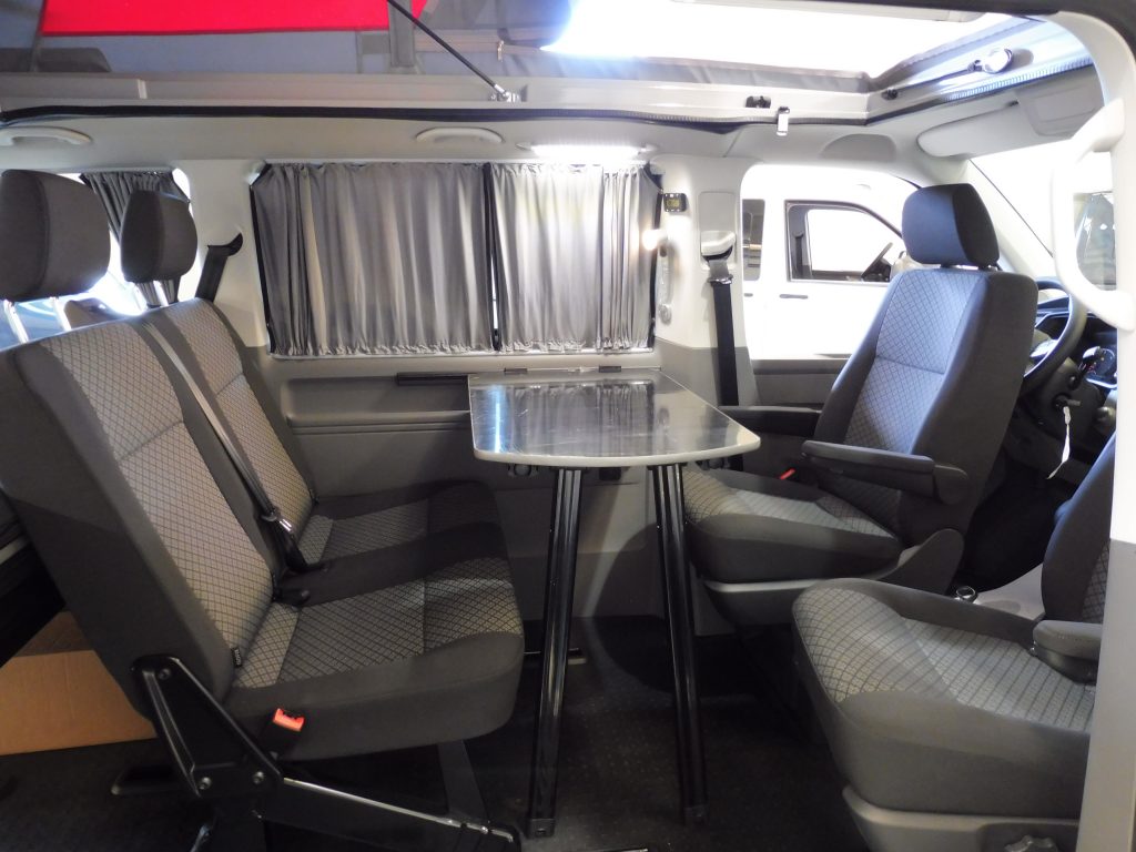 VOLKSWAGEN CARAVELLE T6.1 150CV ORIGIN «BY TINKERVAN» PACK VIVIENDA + TECHO – SEMINUEVA KM 0 - foto 5