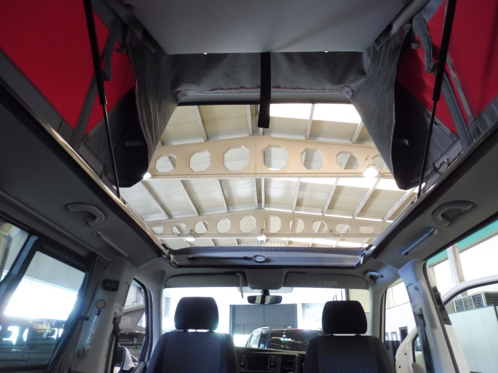 VOLKSWAGEN CARAVELLE T6.1 150CV ORIGIN «BY TINKERVAN» PACK VIVIENDA + TECHO – SEMINUEVA KM 0 - foto 11