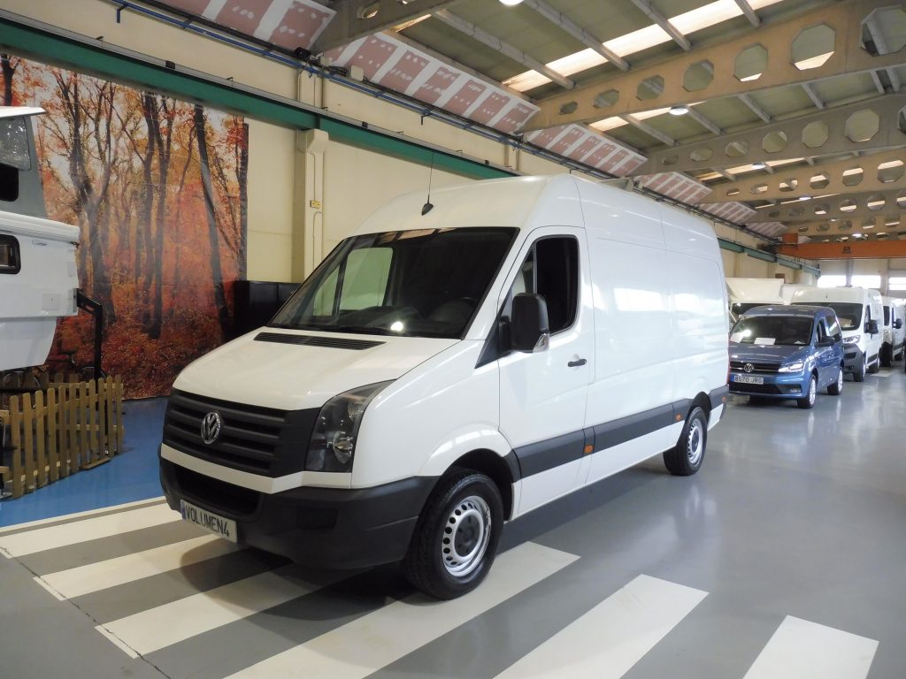 VOLKSWAGEN CRAFTER 2.0TDI 136CV FURGÓN MEDIO ELEVADO VIVIENDA + EXTRAS - foto 18