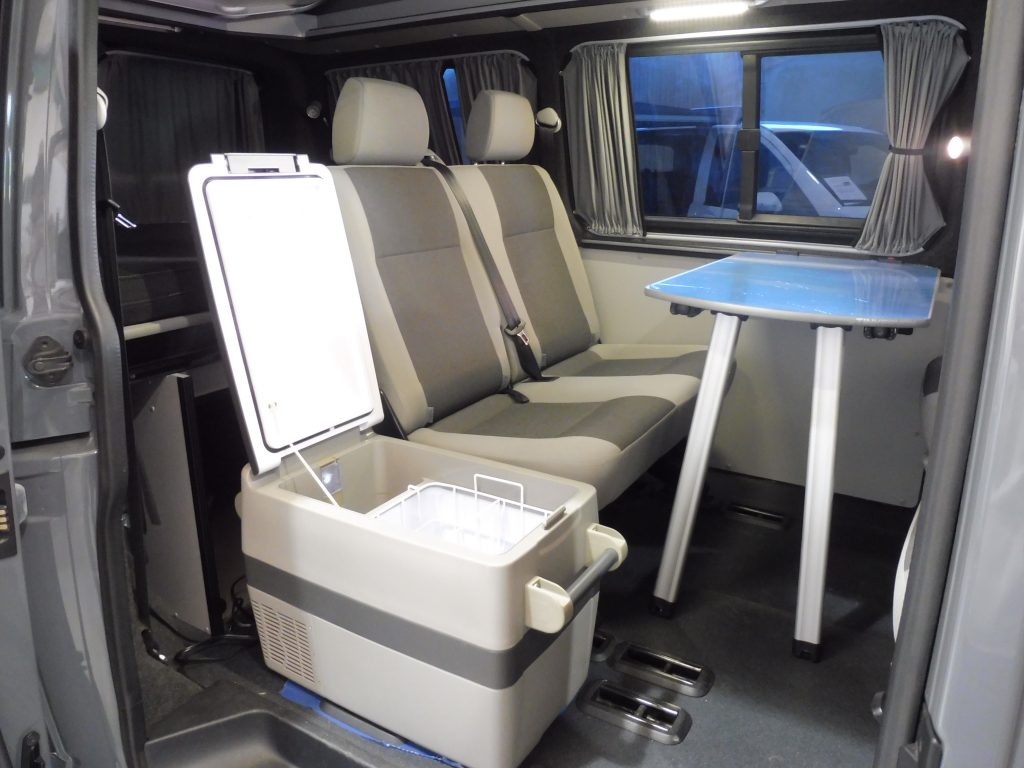 VOLKSWAGEN TRANSPORTER PRO T5 2.0TDI 114CV BYTINKERVAN + TECHO + MODULO COCINA - foto 24